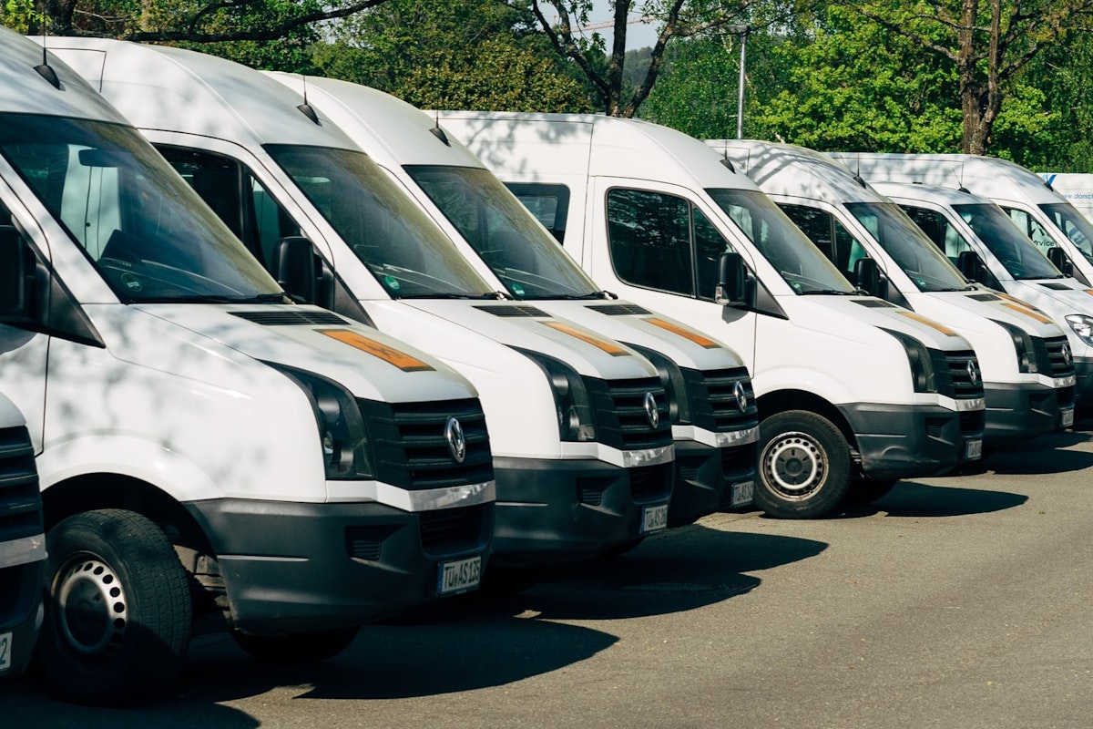 buy or lease business assets